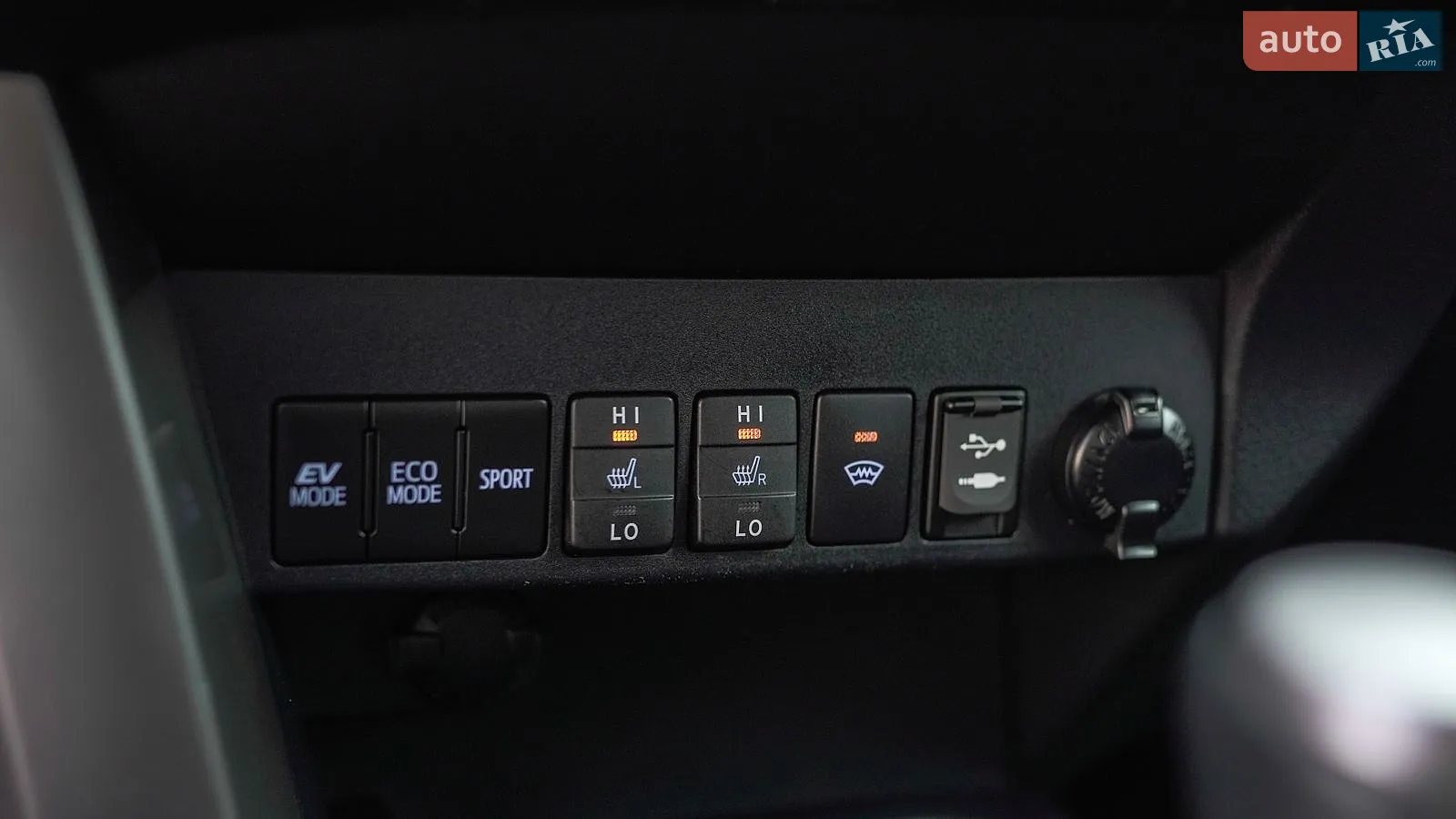 2018 Toyota RAV 4 - мініатюра 37