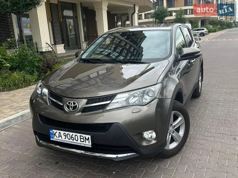 Toyota RAV4 2013