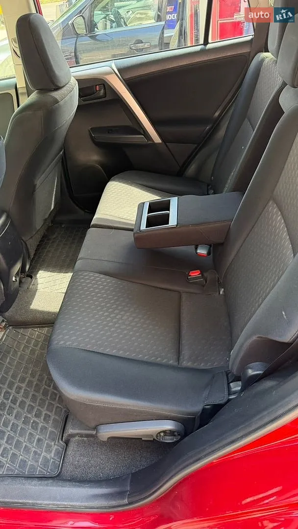 2016 Toyota RAV 4 - мініатюра 11