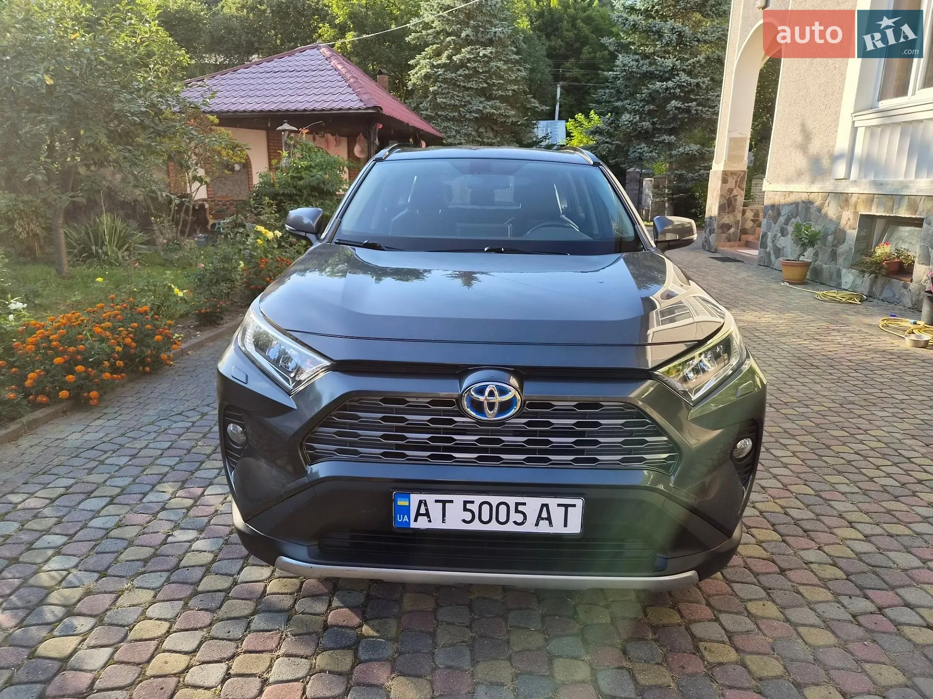 2019 Toyota RAV 4 - фото 1