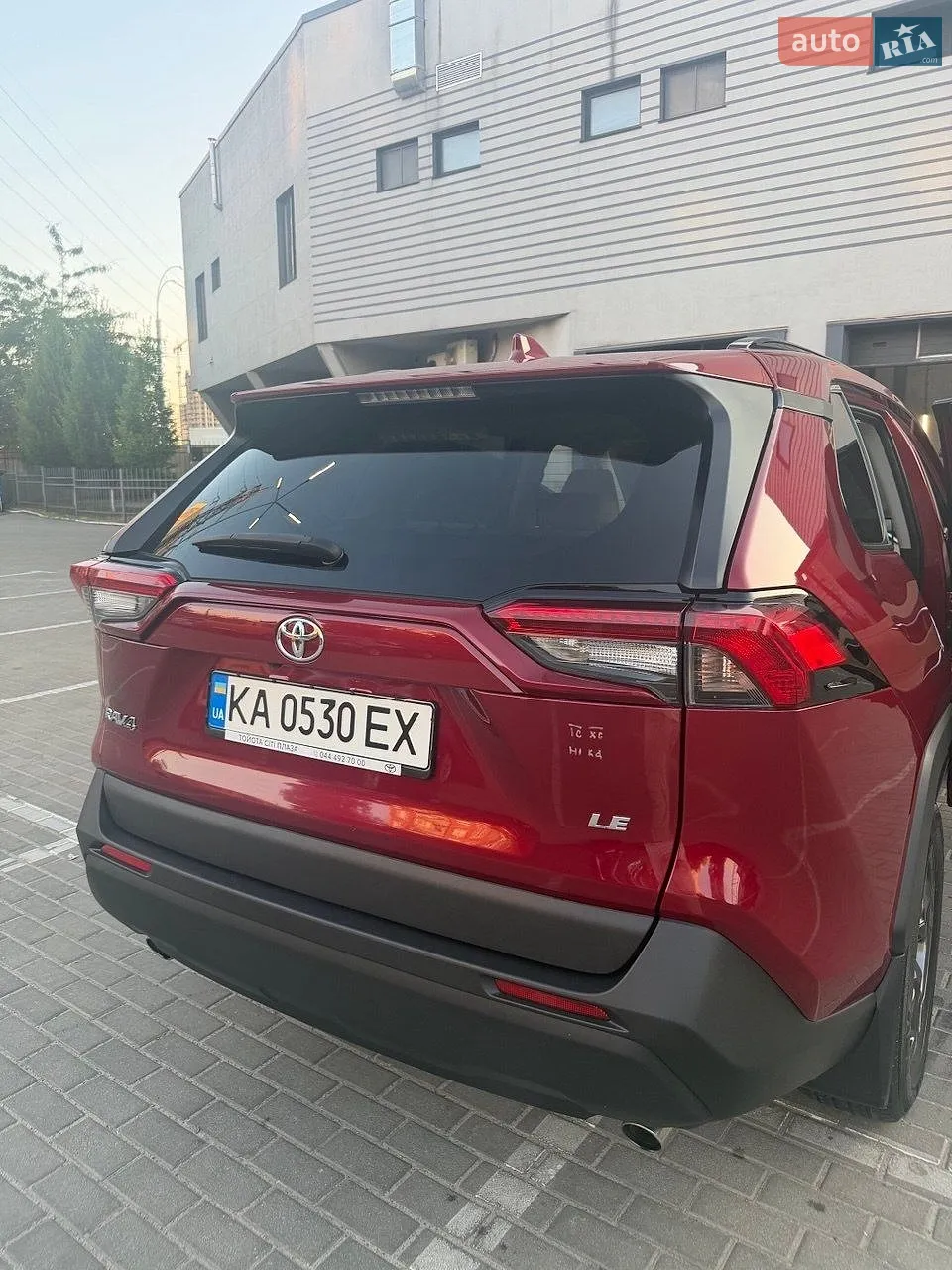 2020 Toyota RAV 4 - мініатюра 8