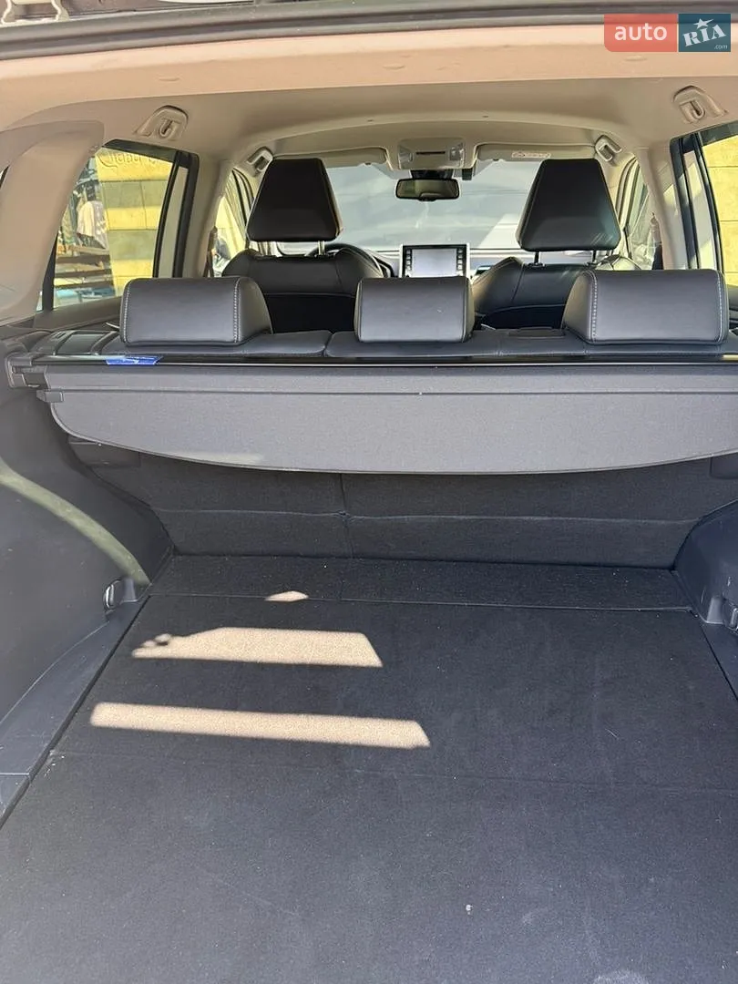 2019 Toyota RAV 4 - мініатюра 9