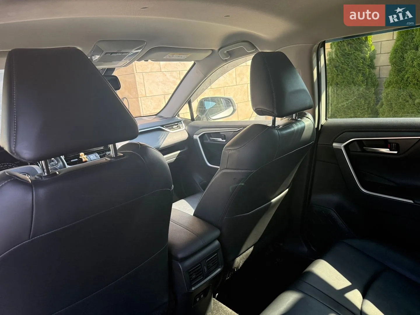 2019 Toyota RAV 4 - мініатюра 14