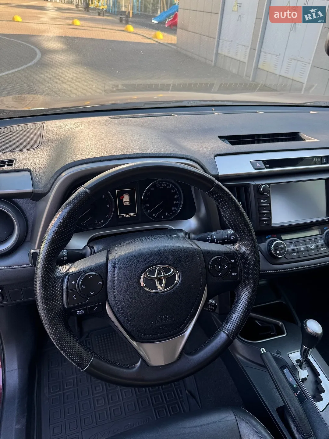2015 Toyota RAV 4 - мініатюра 12
