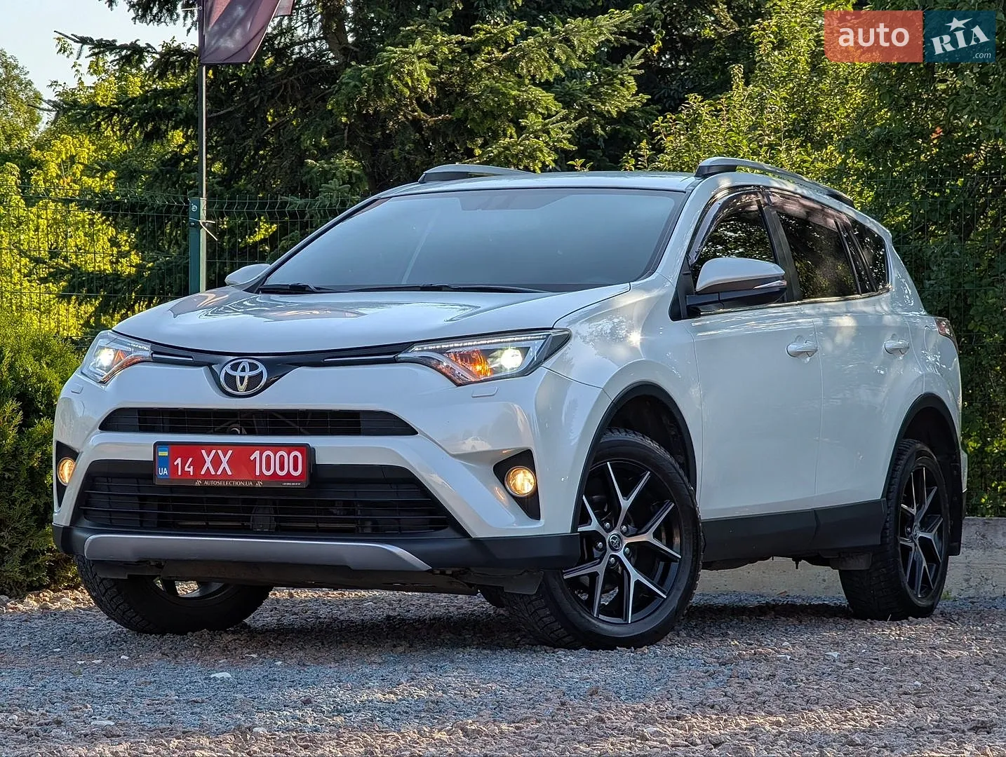 2017 Toyota RAV 4 - мініатюра 5