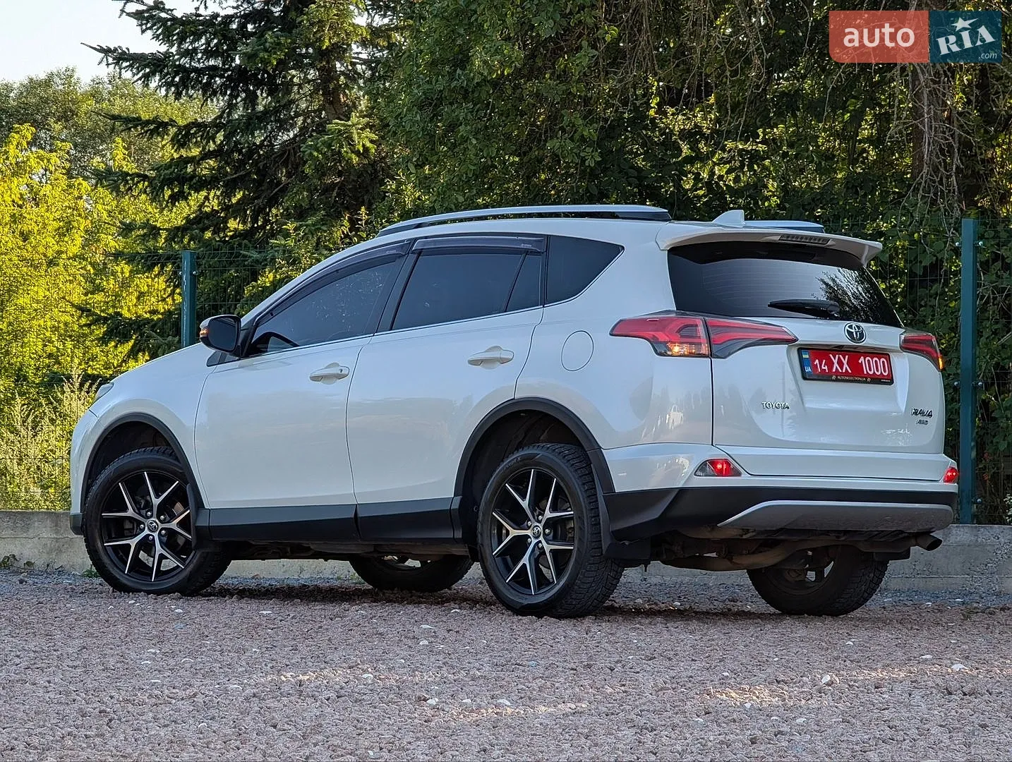 2017 Toyota RAV 4 - мініатюра 15