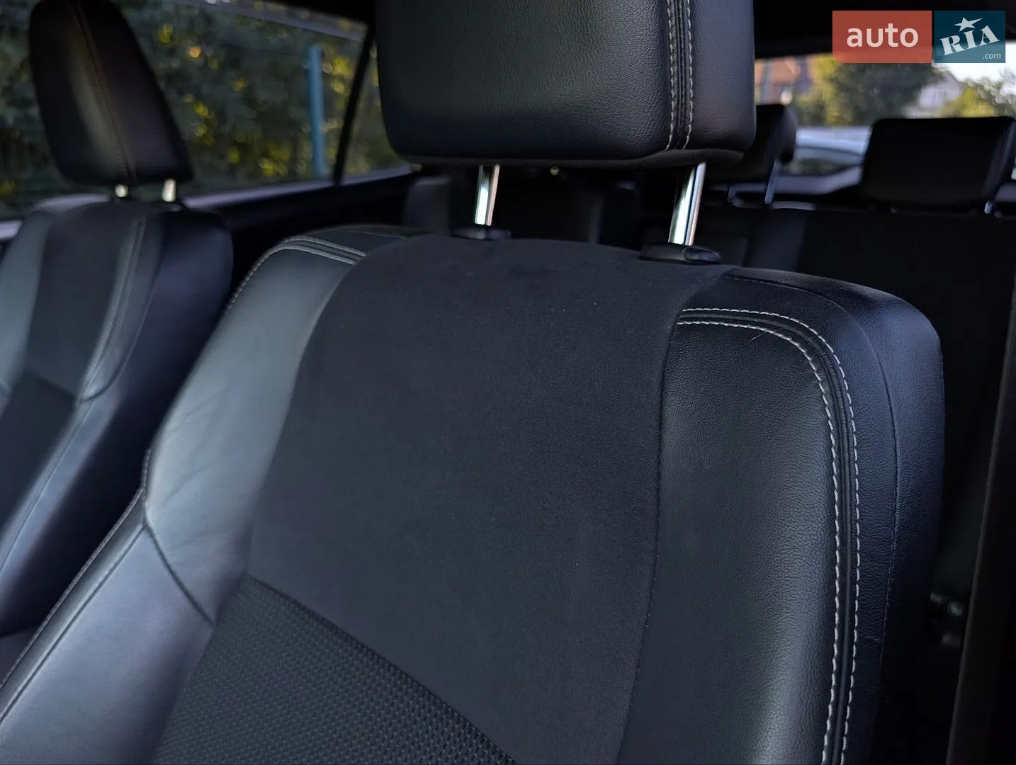 2017 Toyota RAV 4 - мініатюра 28