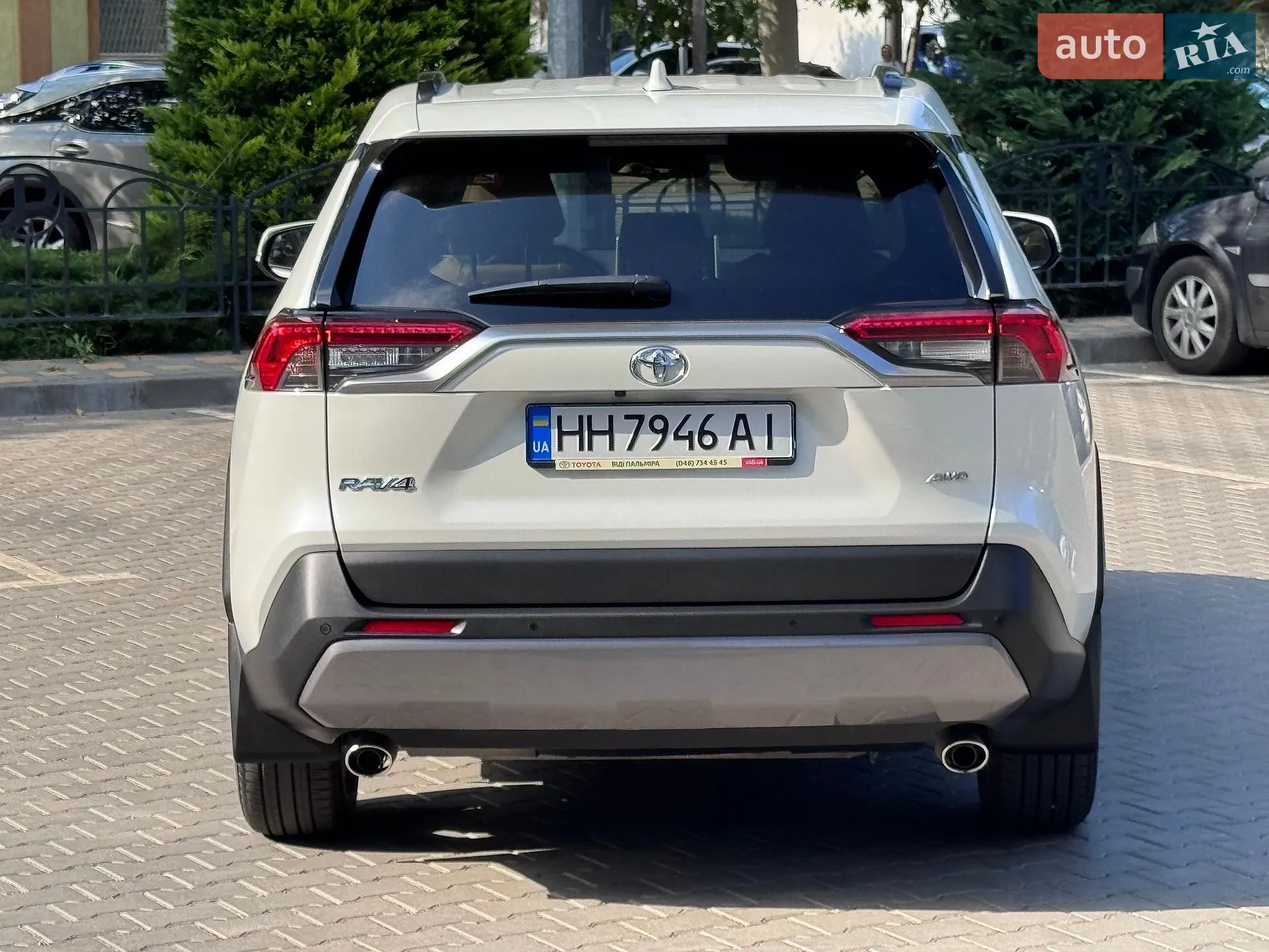 2020 Toyota RAV 4 - мініатюра 6