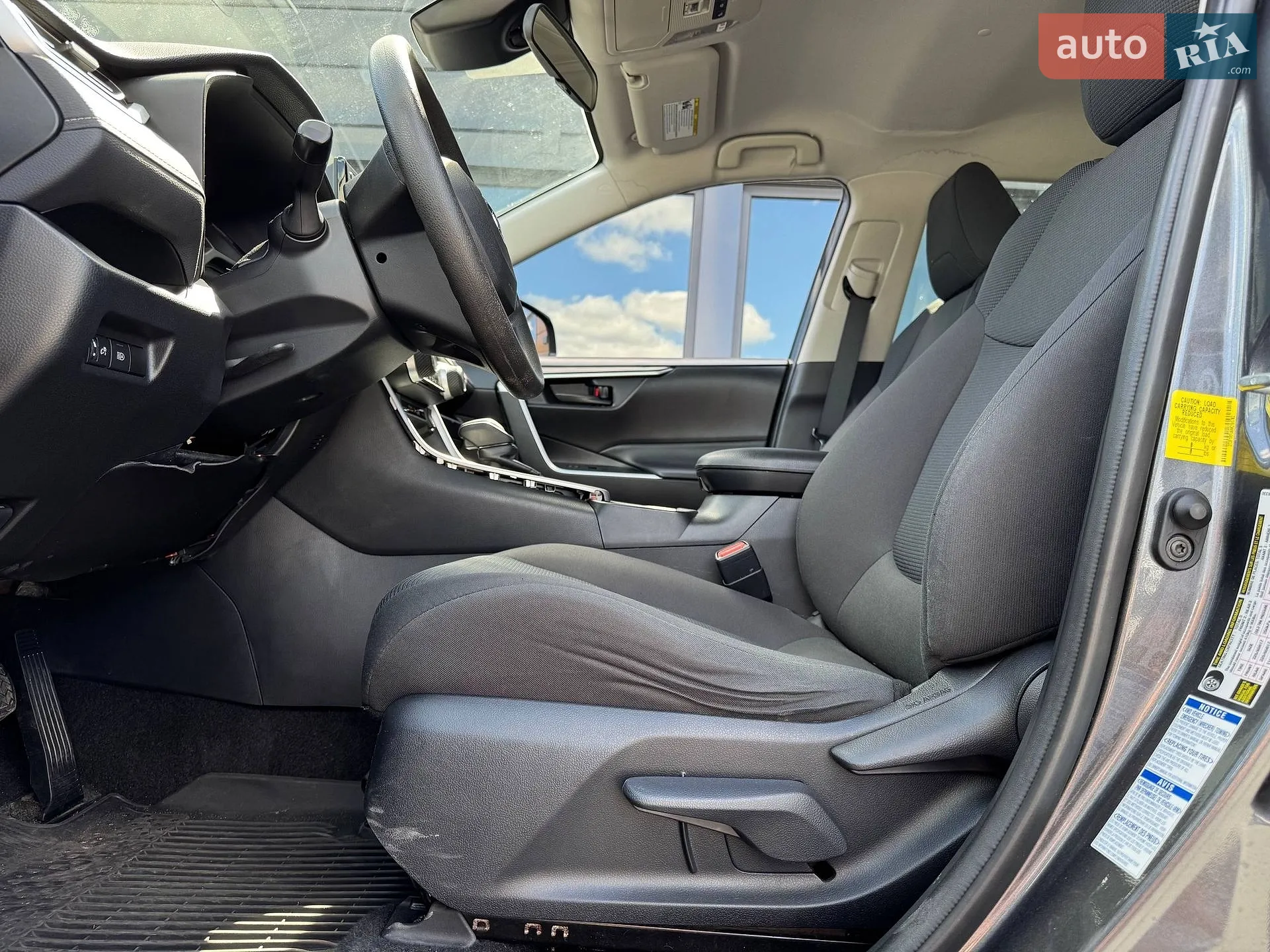 2021 Toyota RAV 4 - мініатюра 25