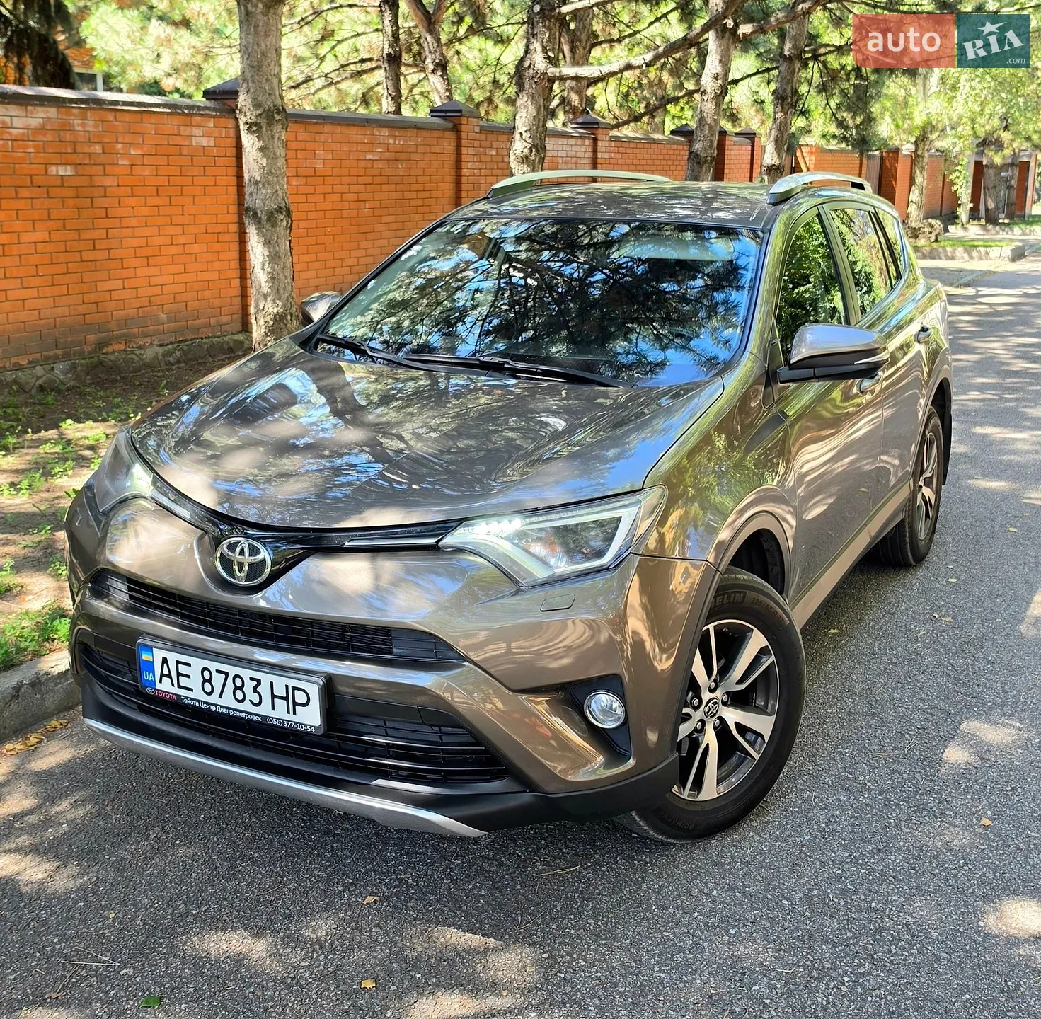 2016 Toyota RAV 4 - мініатюра 2