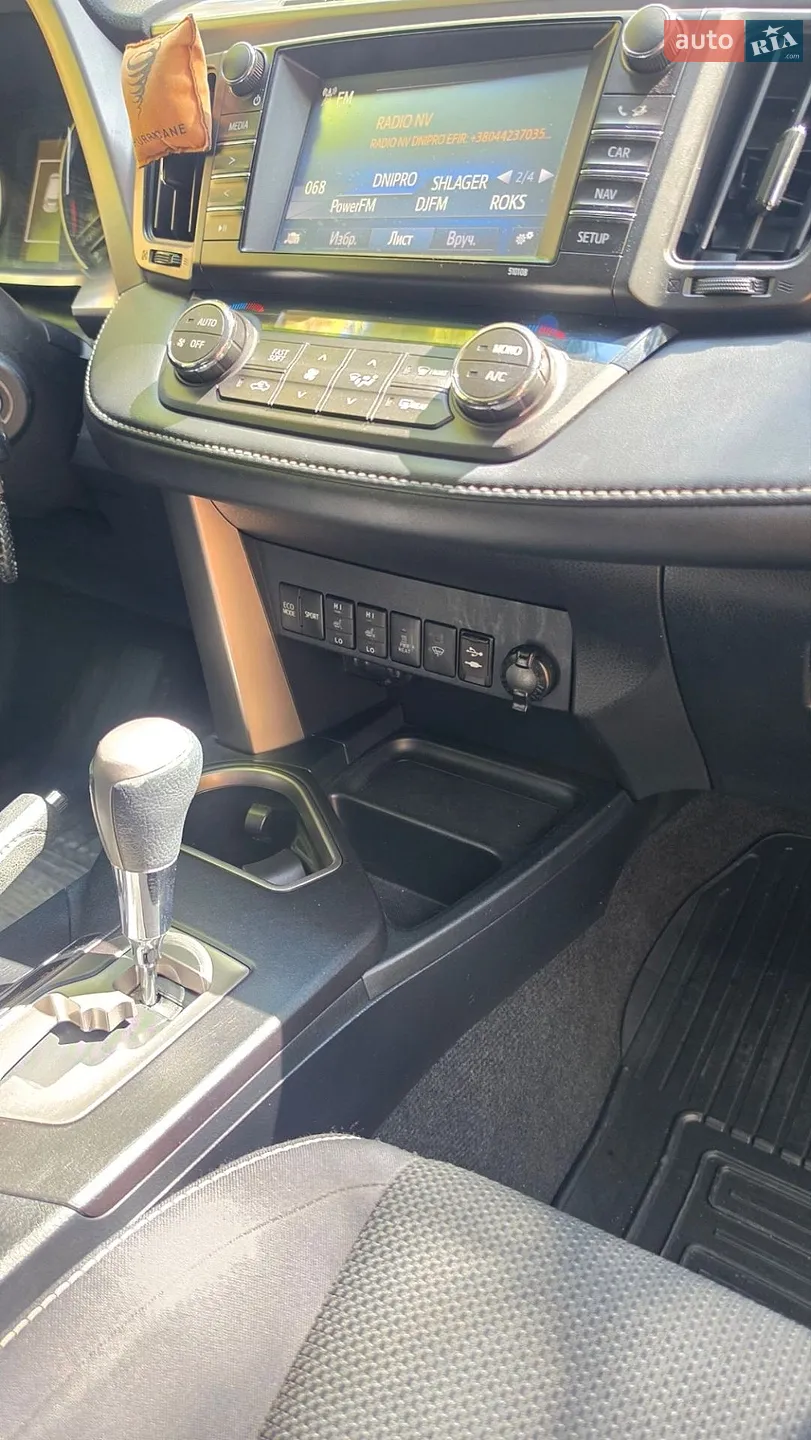 2016 Toyota RAV 4 - мініатюра 24