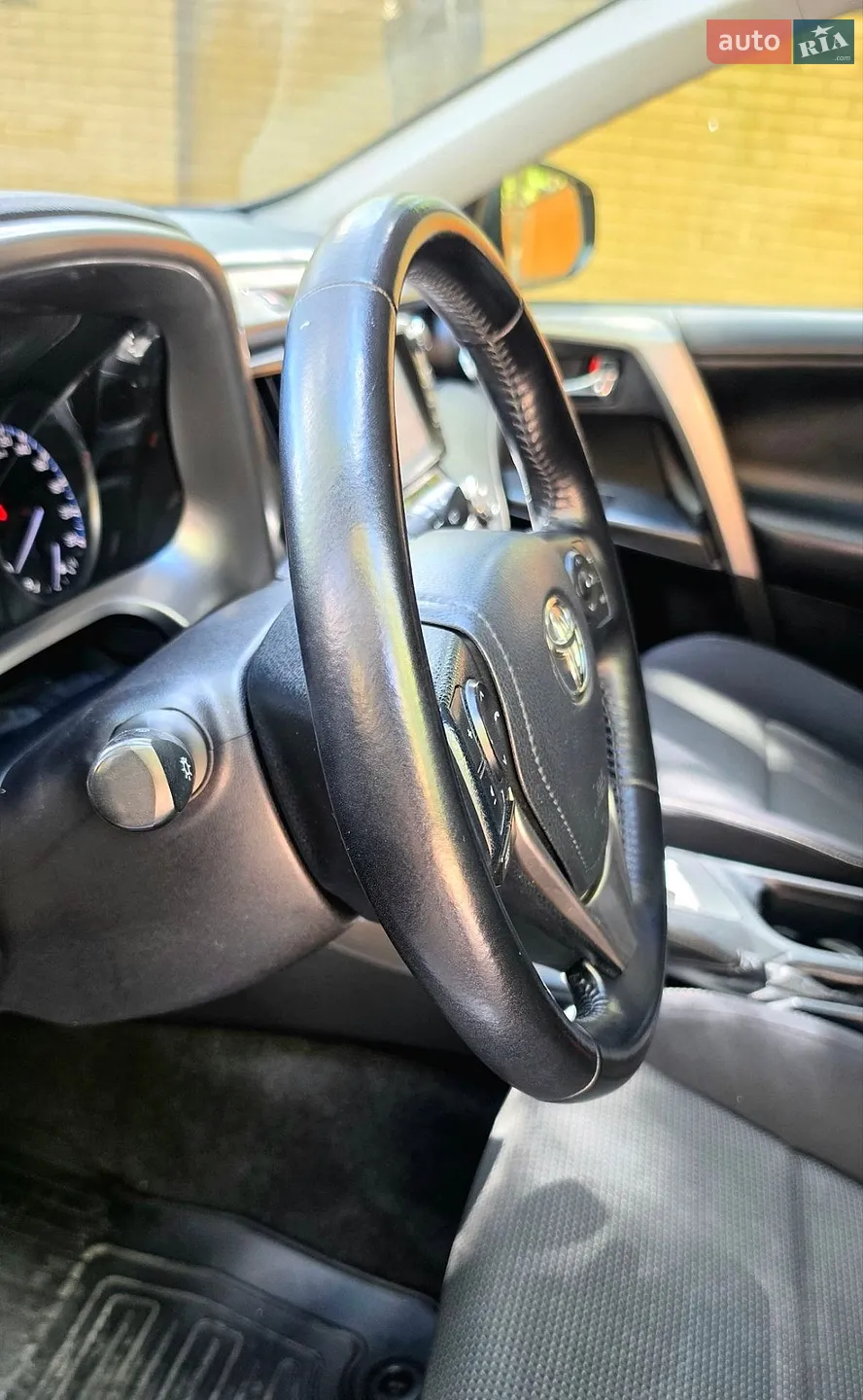 2016 Toyota RAV 4 - мініатюра 31