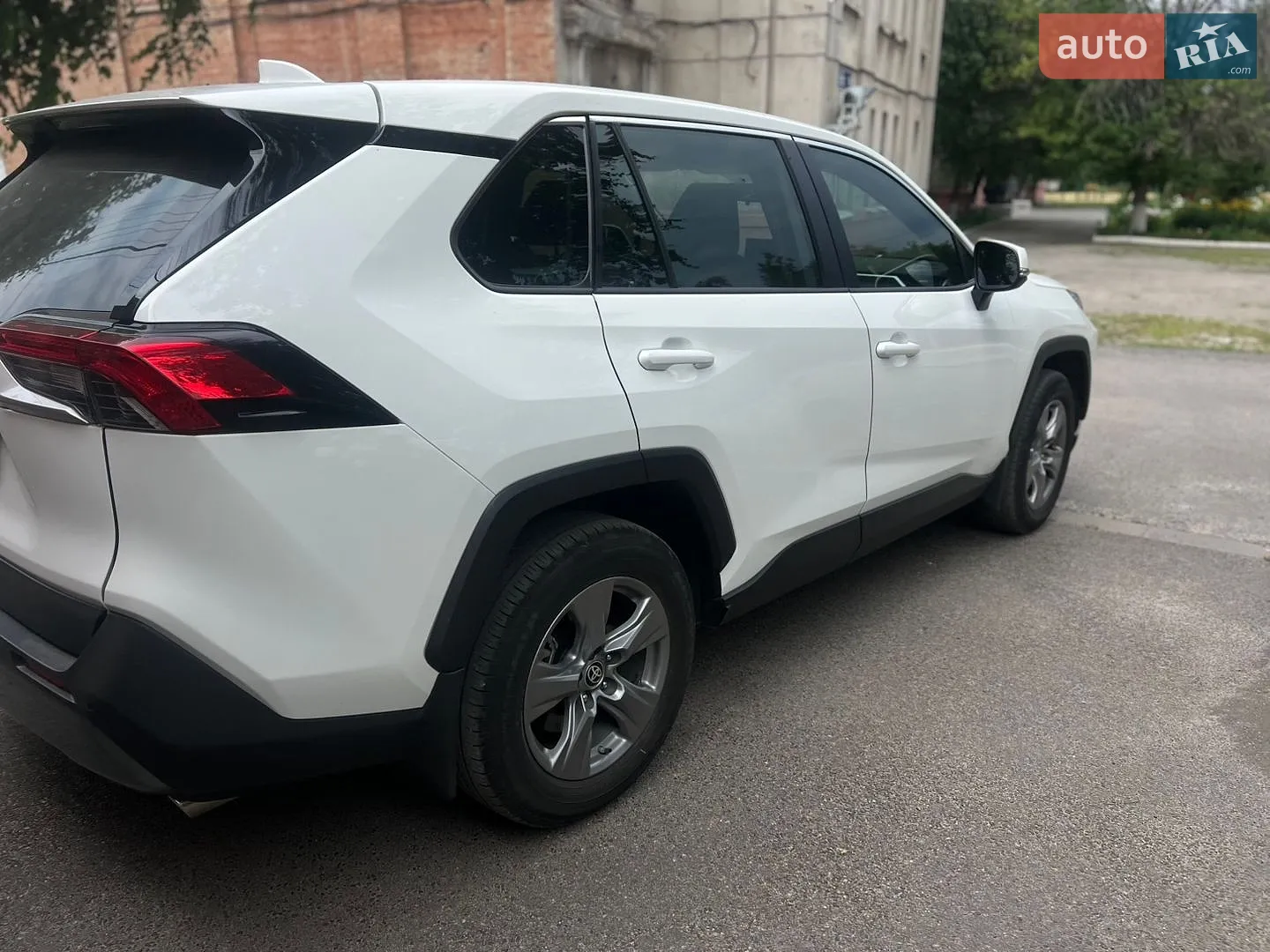 2023 Toyota RAV 4 - мініатюра 29