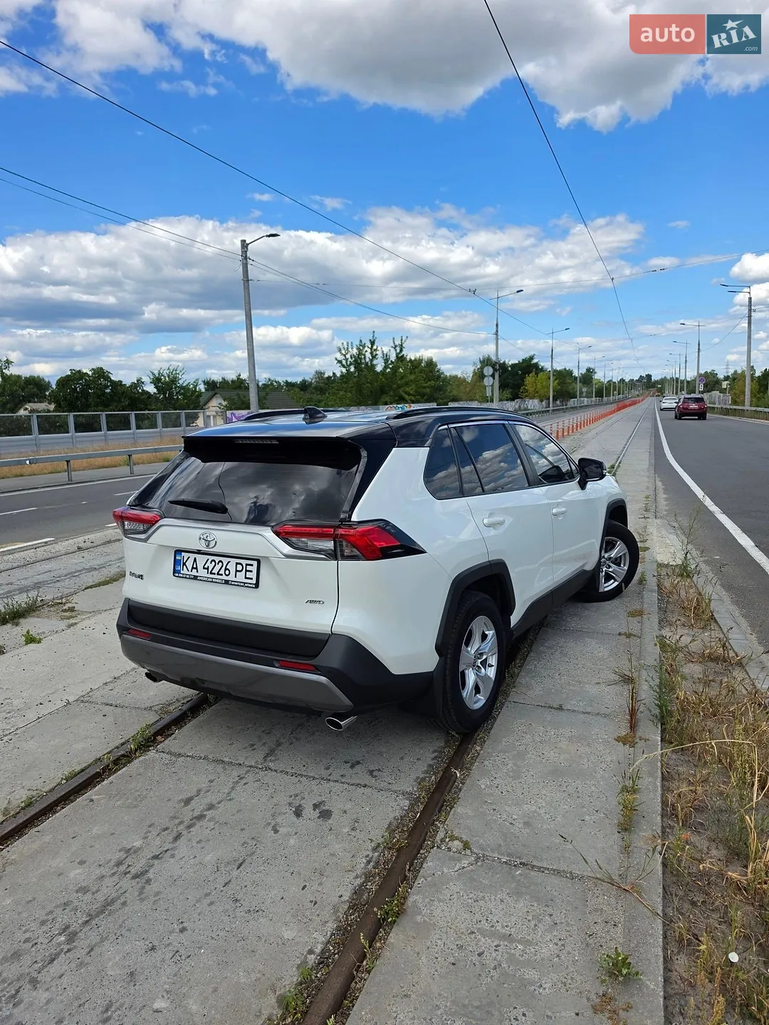 2020 Toyota RAV 4 - мініатюра 3