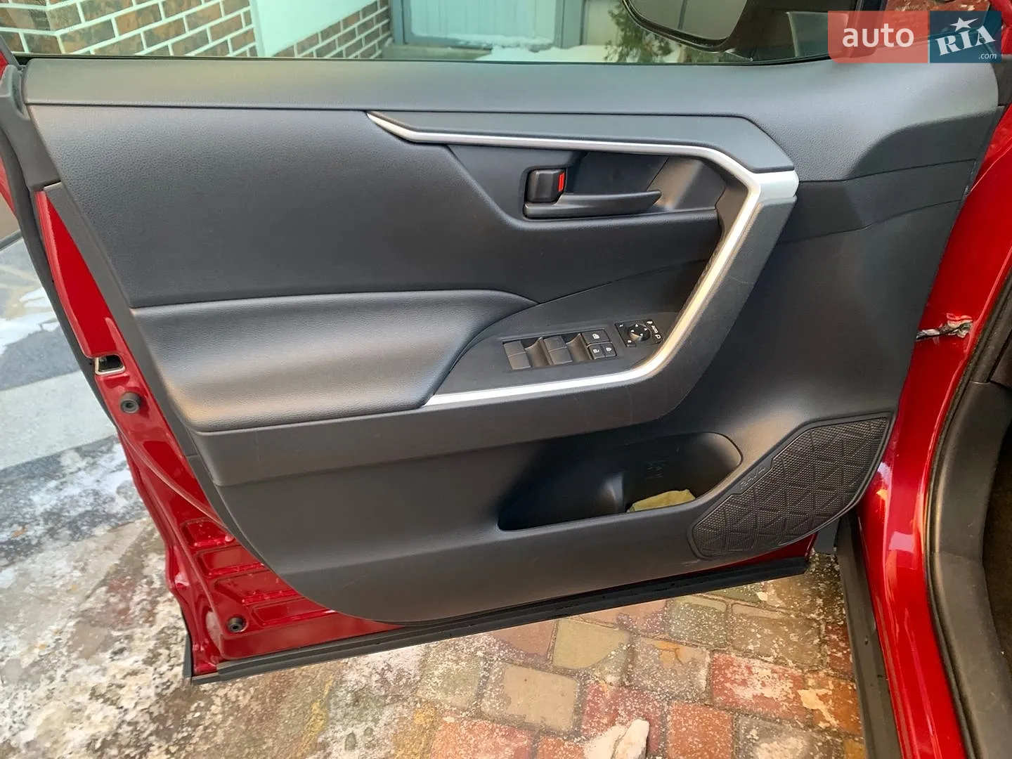 2019 Toyota RAV 4 - мініатюра 12