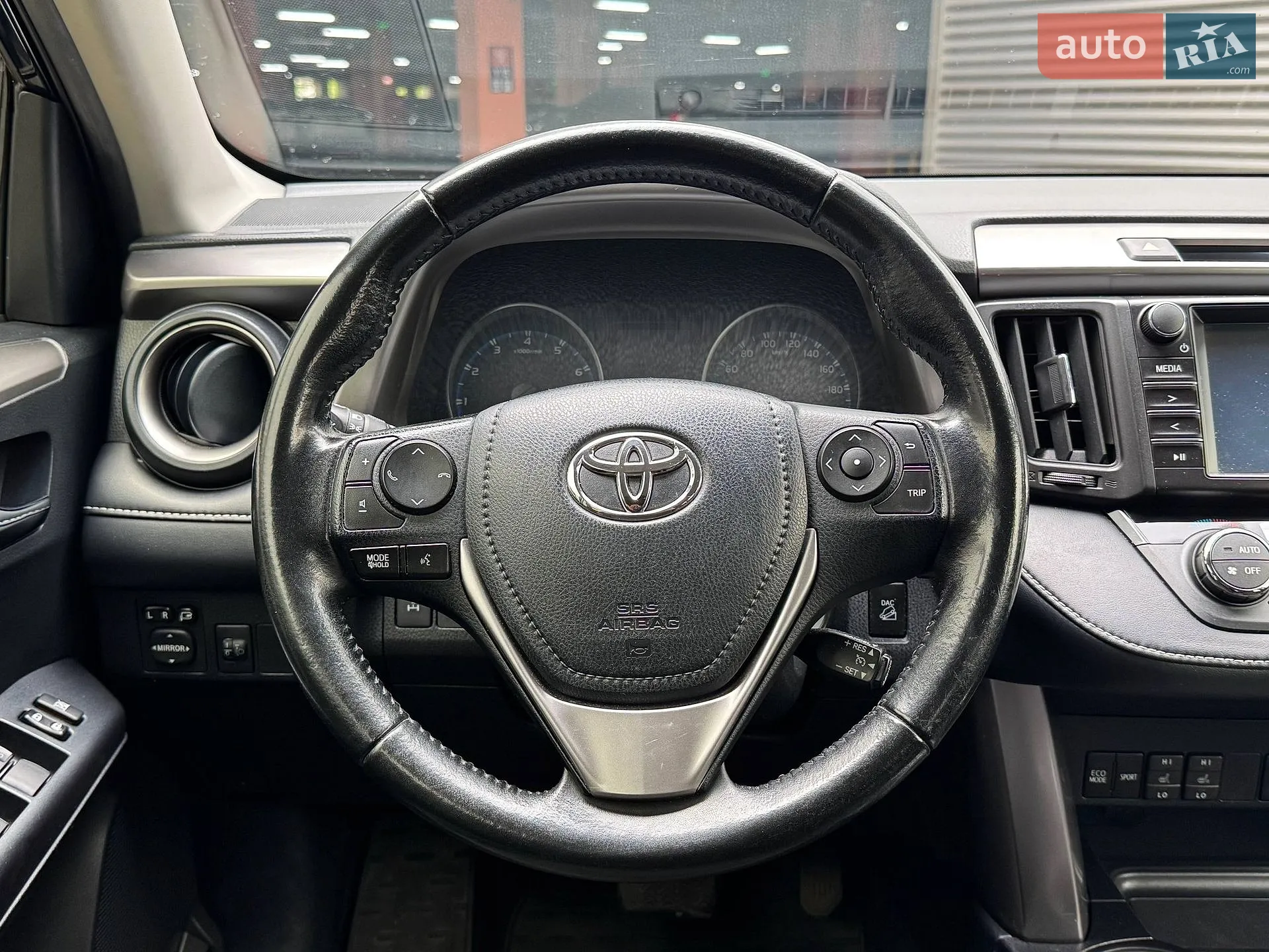 2017 Toyota RAV 4 - мініатюра 25