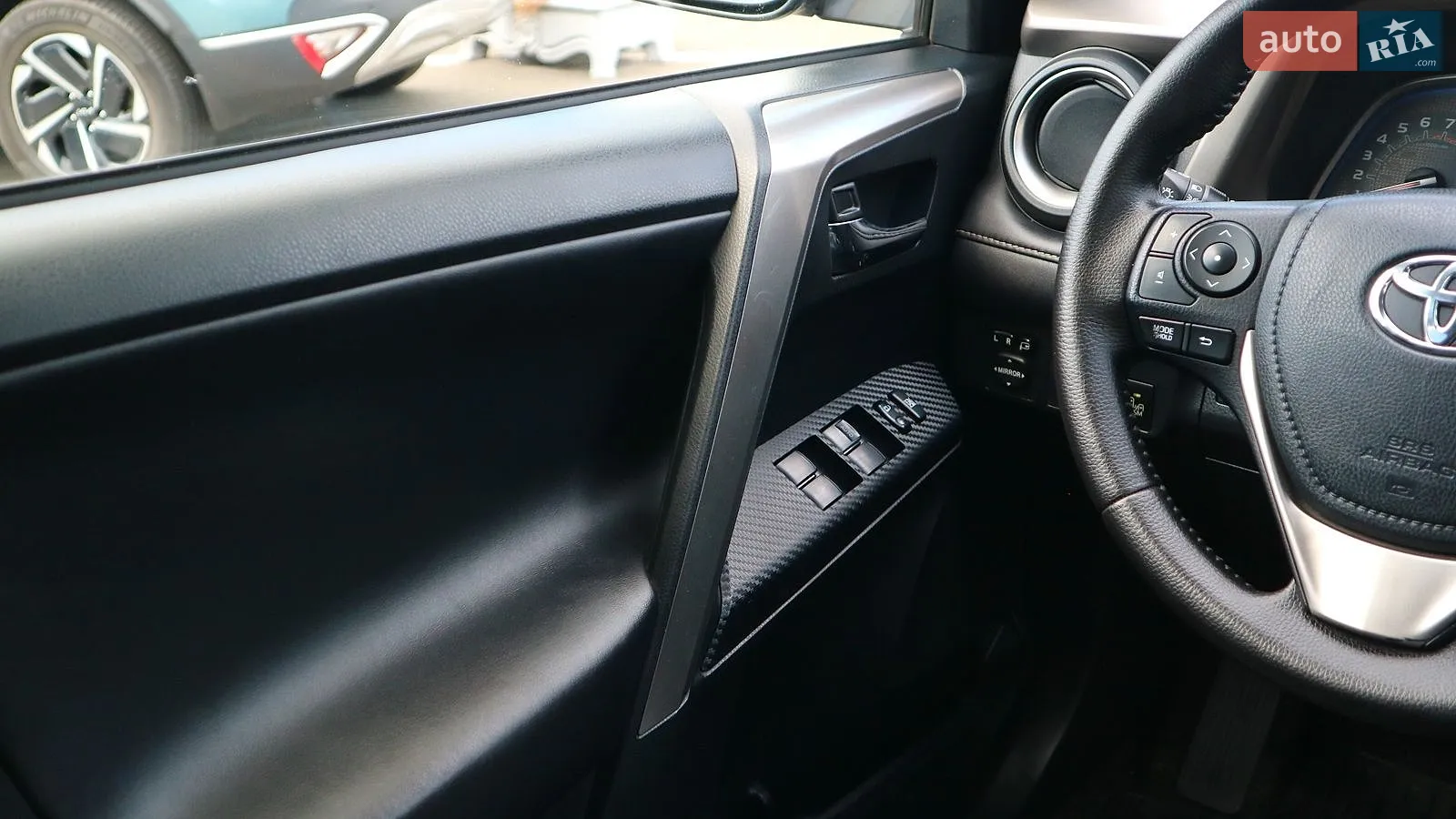 2013 Toyota RAV 4 - мініатюра 16