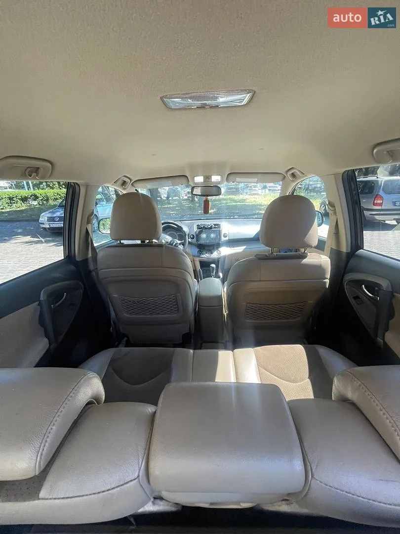 2010 Toyota RAV 4 - мініатюра 18