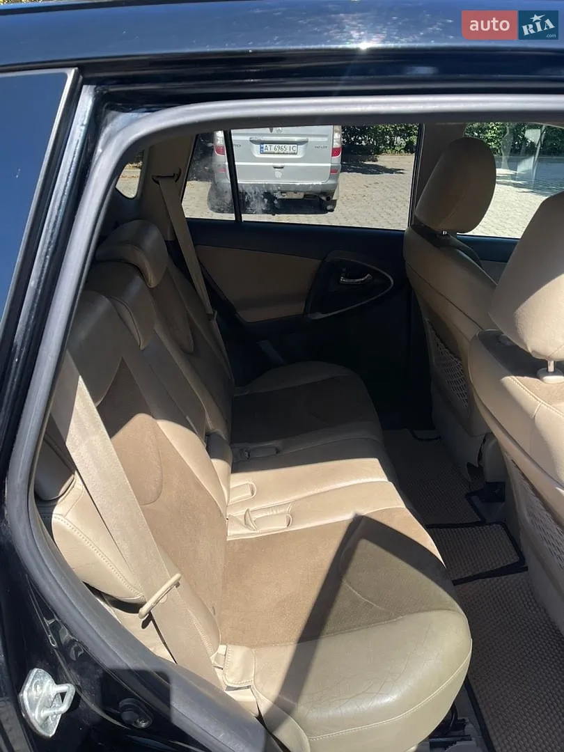 2010 Toyota RAV 4 - мініатюра 17