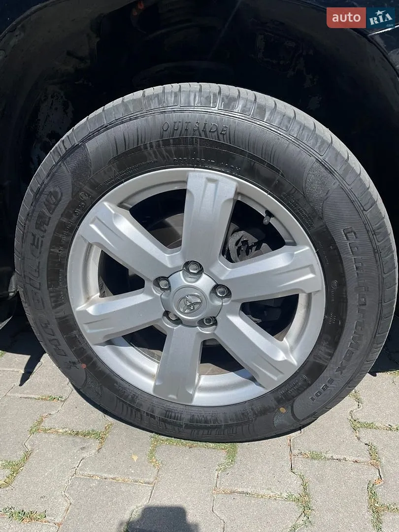 2010 Toyota RAV 4 - мініатюра 9