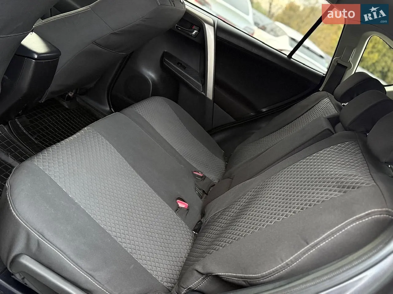 2013 Toyota RAV 4 - мініатюра 12