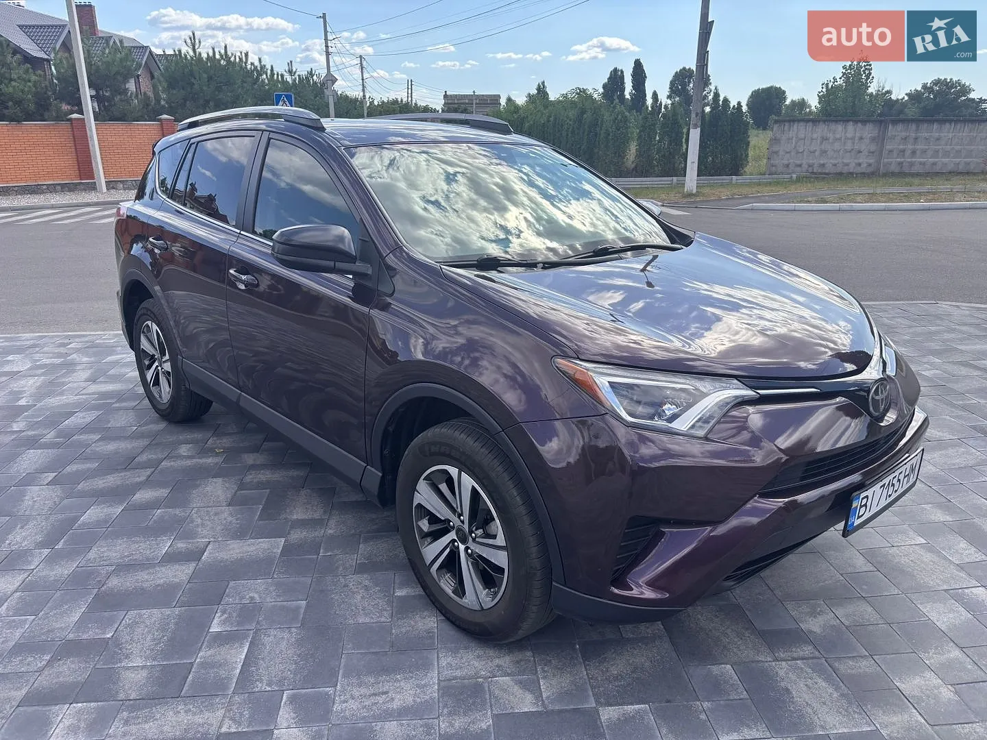 2017 Toyota RAV 4 - мініатюра 3