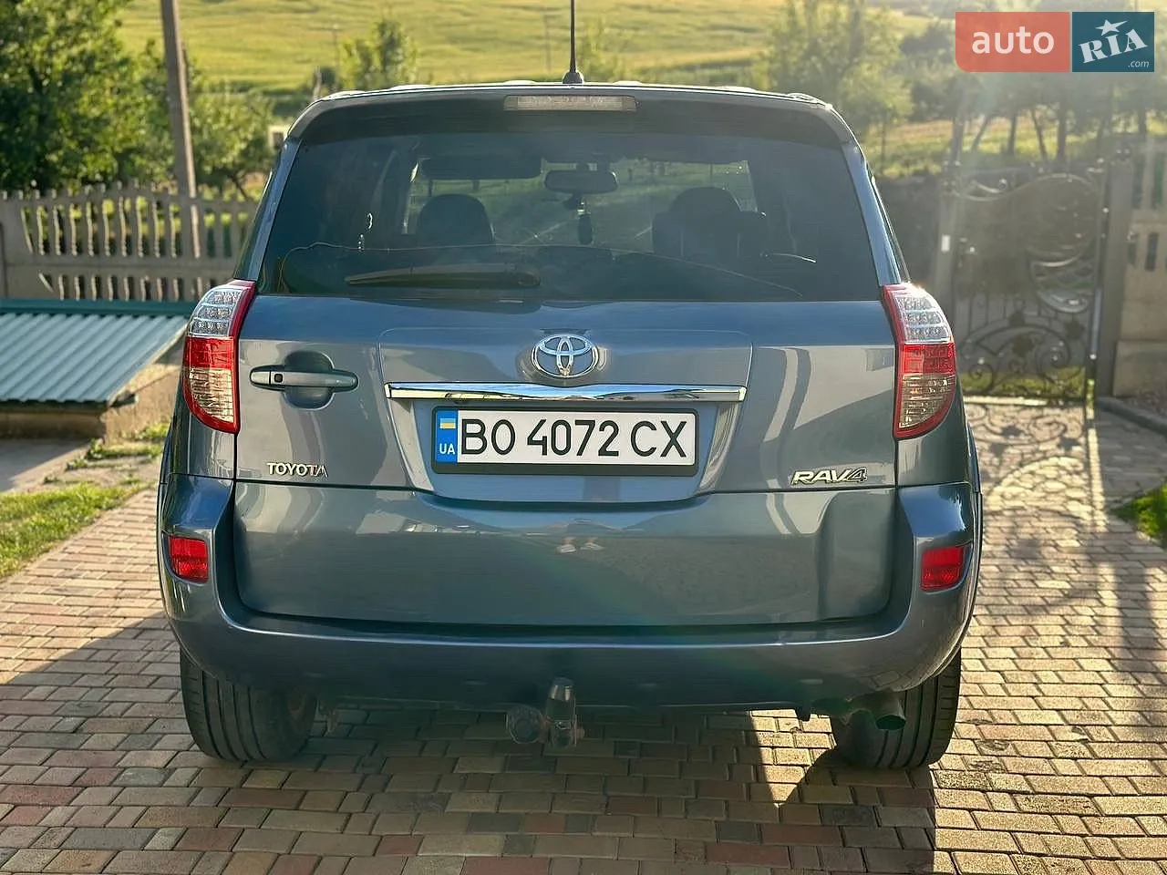 2010 Toyota RAV 4 - мініатюра 3