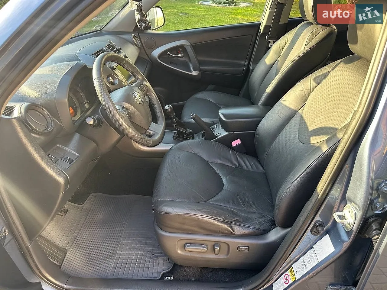 2010 Toyota RAV 4 - мініатюра 9