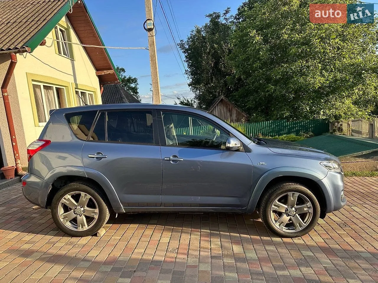 2010 Toyota RAV 4 - мініатюра 5