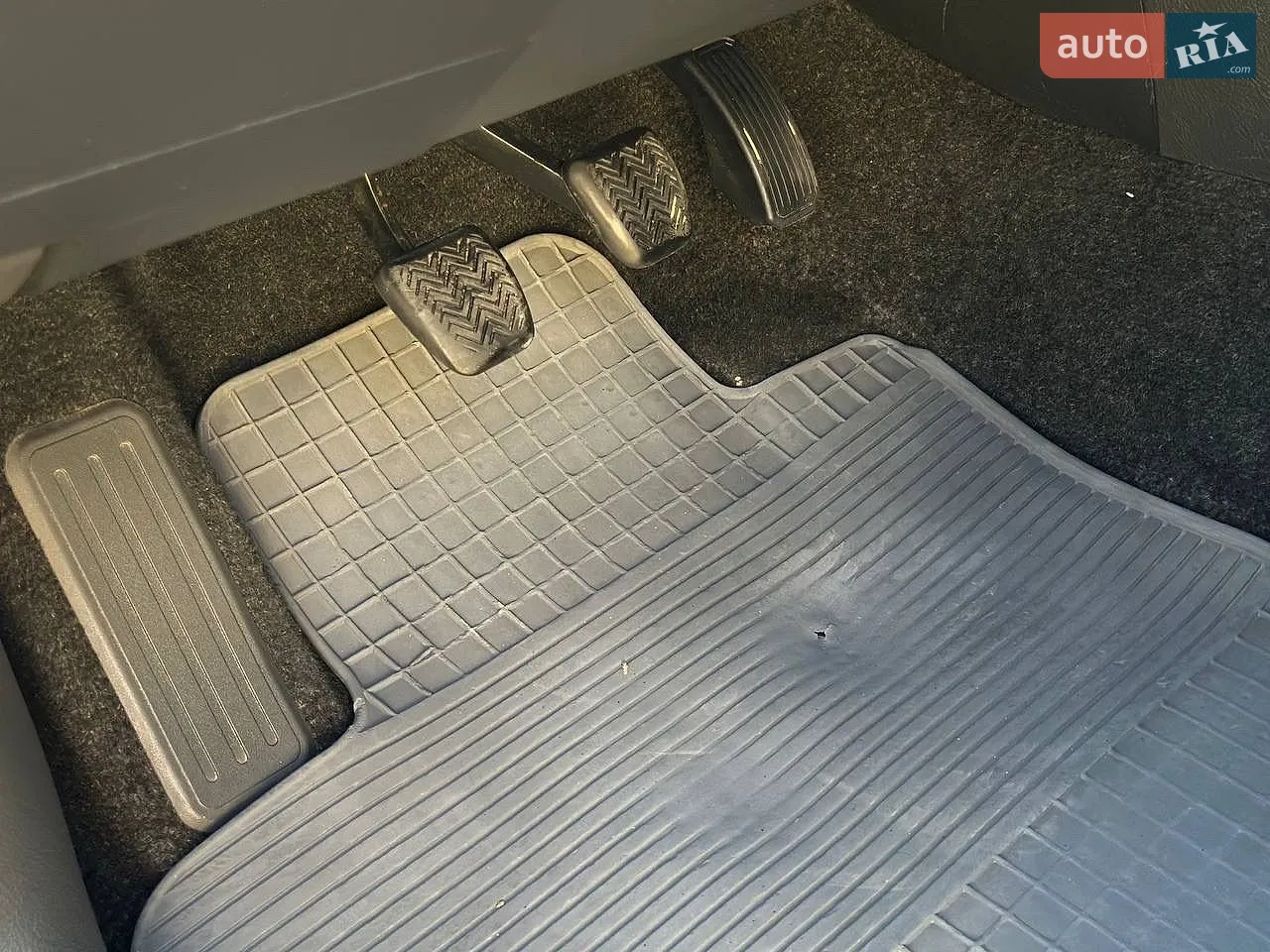 2010 Toyota RAV 4 - мініатюра 19