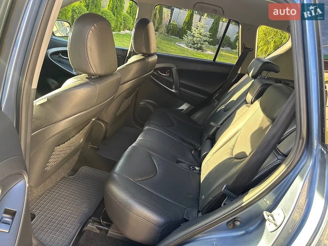 2010 Toyota RAV 4 - мініатюра 36