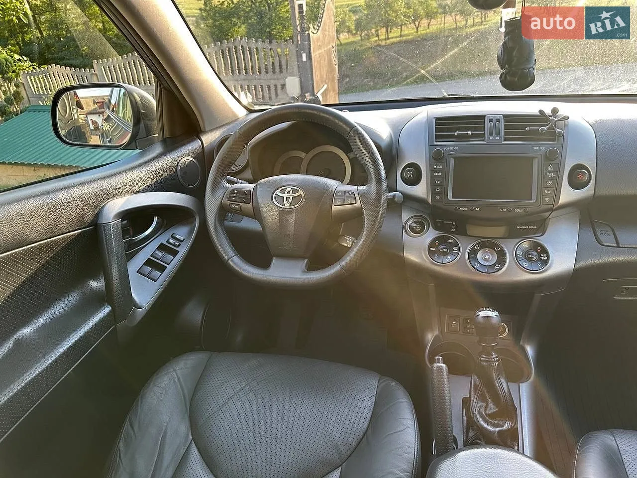 2010 Toyota RAV 4 - мініатюра 38