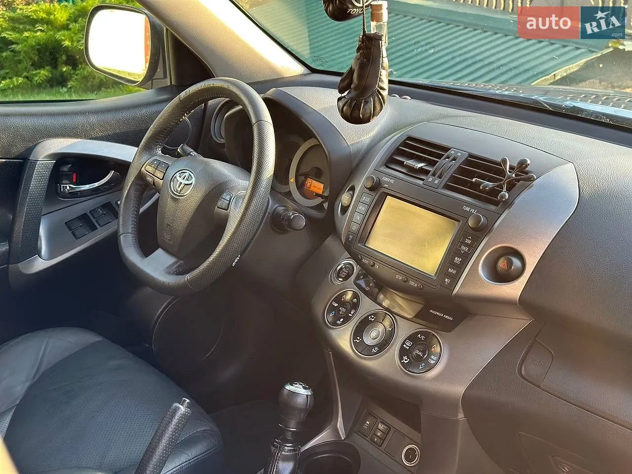 2010 Toyota RAV 4 - мініатюра 47