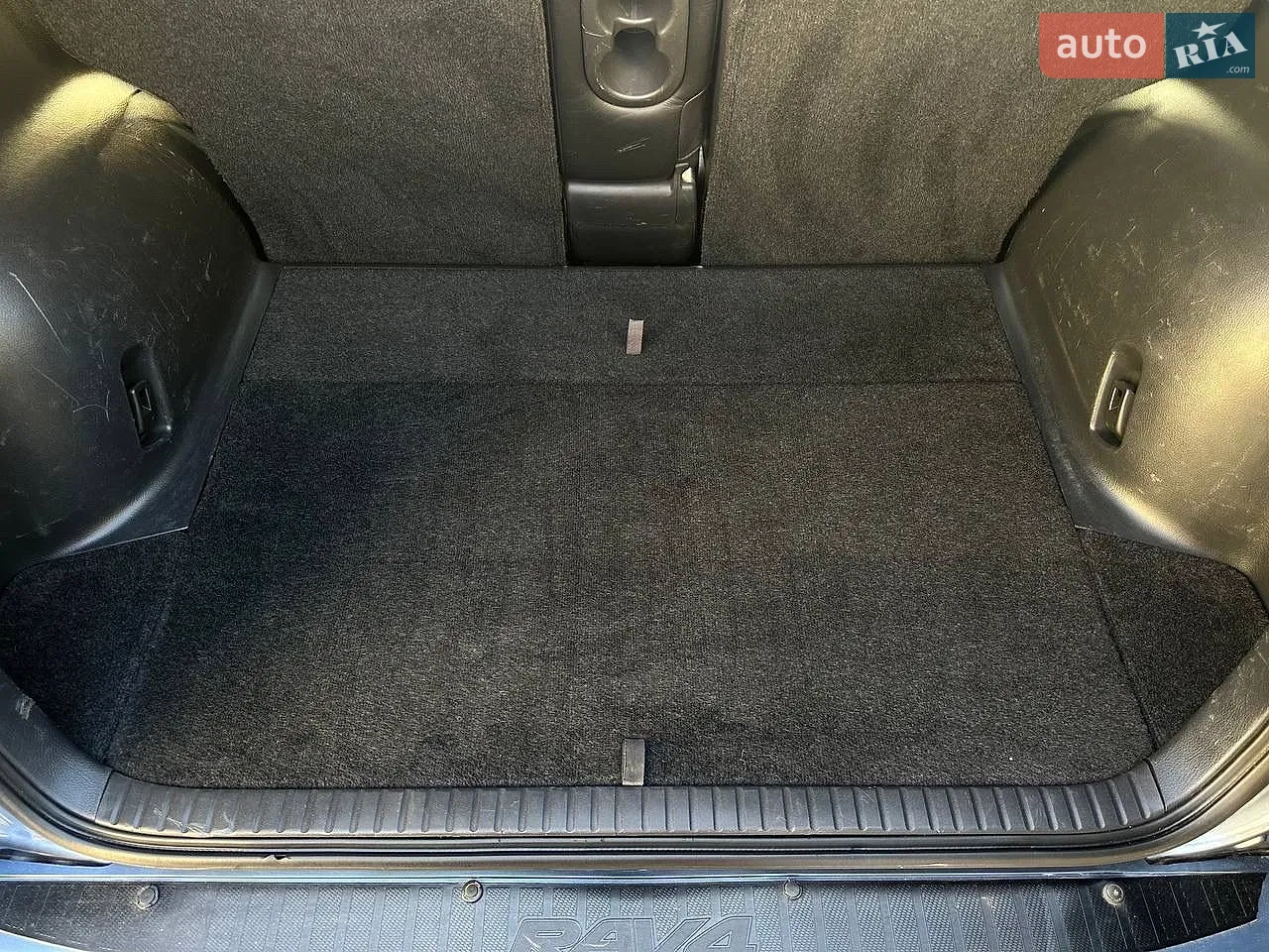 2010 Toyota RAV 4 - мініатюра 31