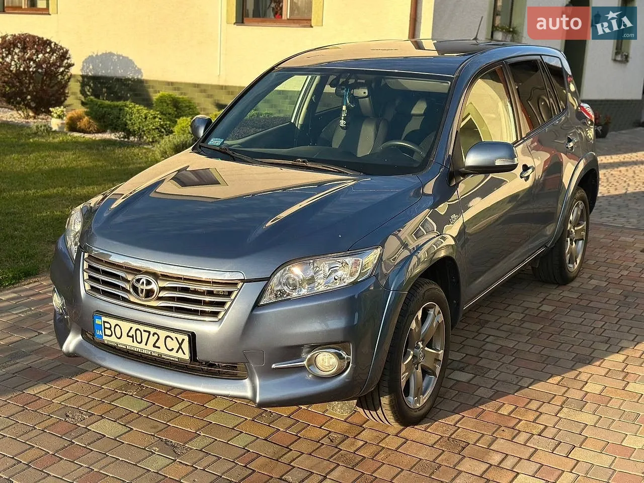 2010 Toyota RAV 4 - мініатюра 48