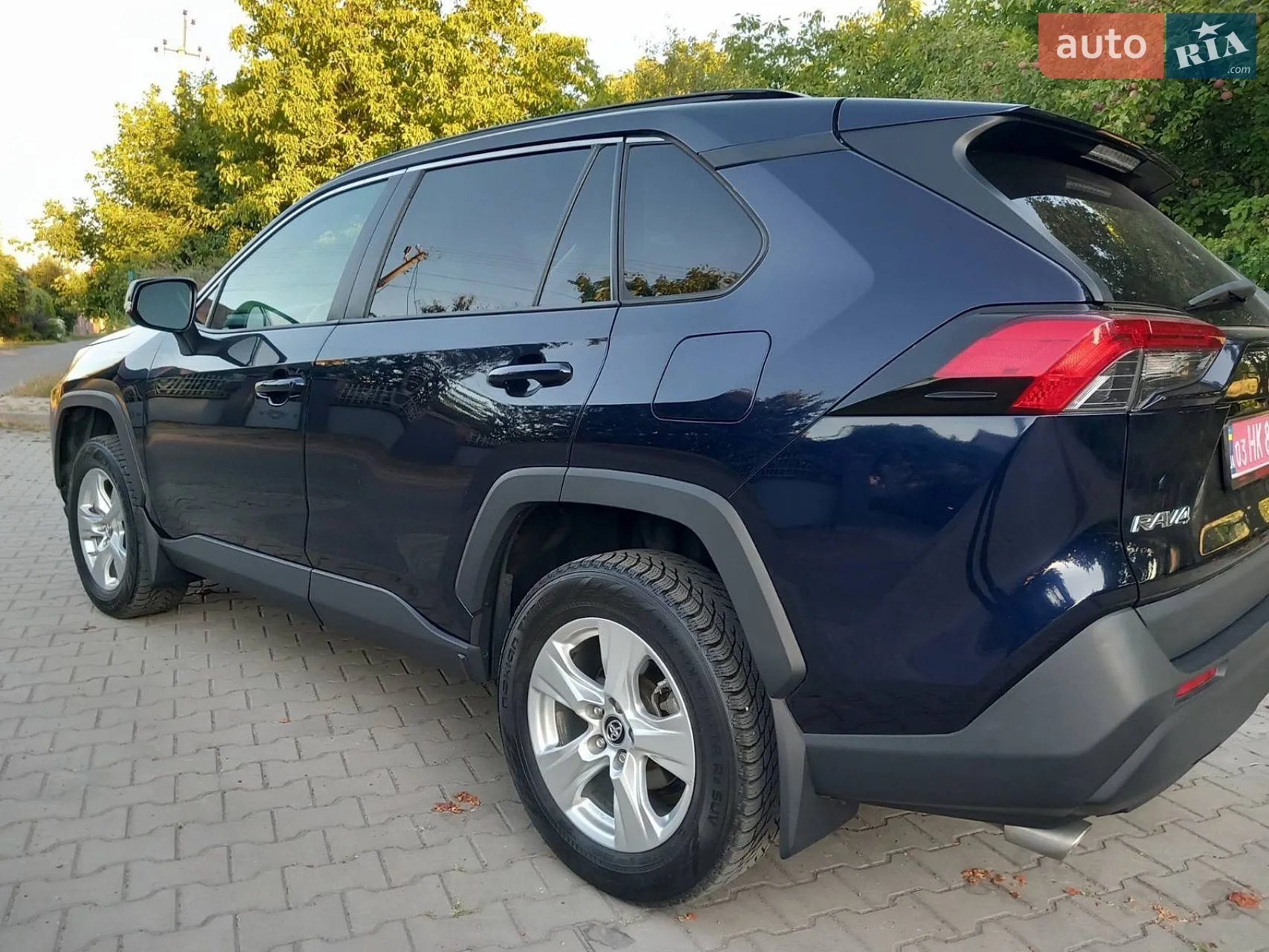 2019 Toyota RAV 4 - мініатюра 6