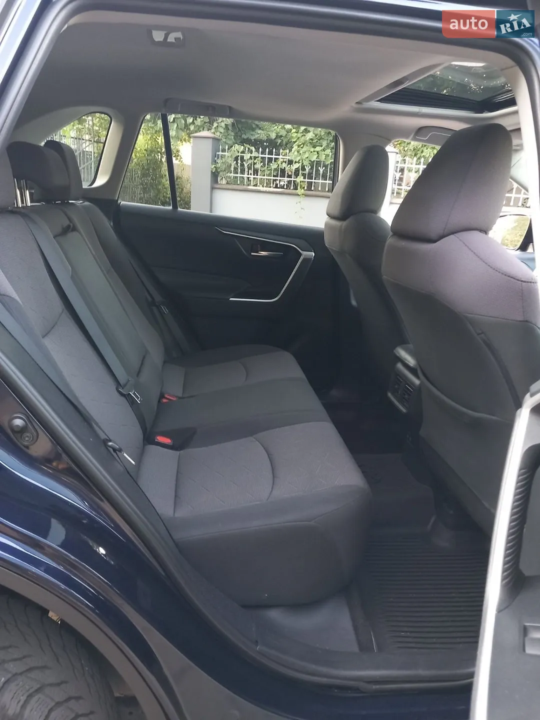 2019 Toyota RAV 4 - мініатюра 22