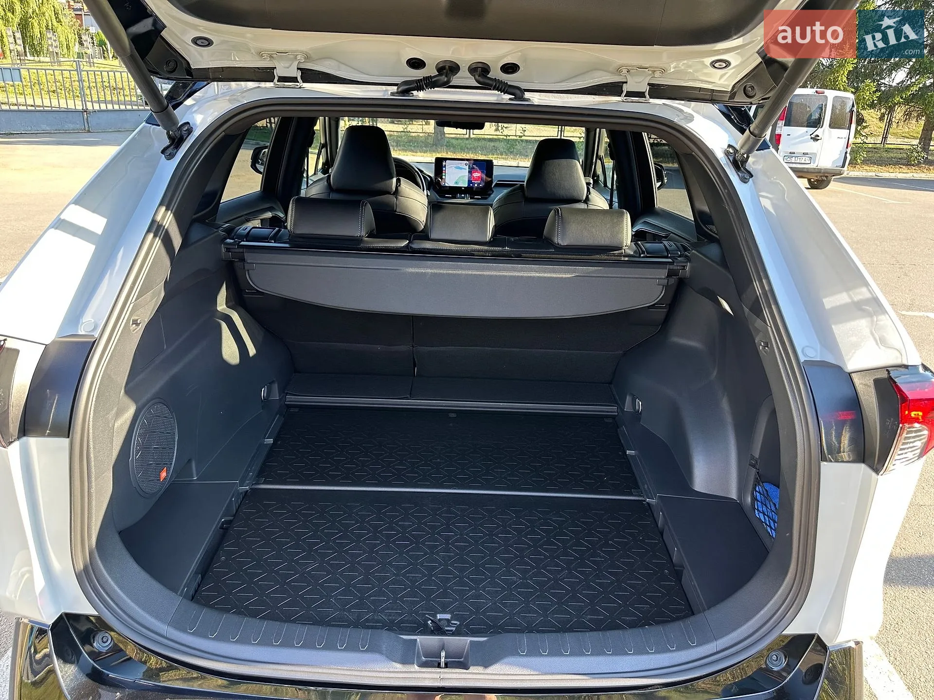 2023 Toyota RAV 4 - мініатюра 10