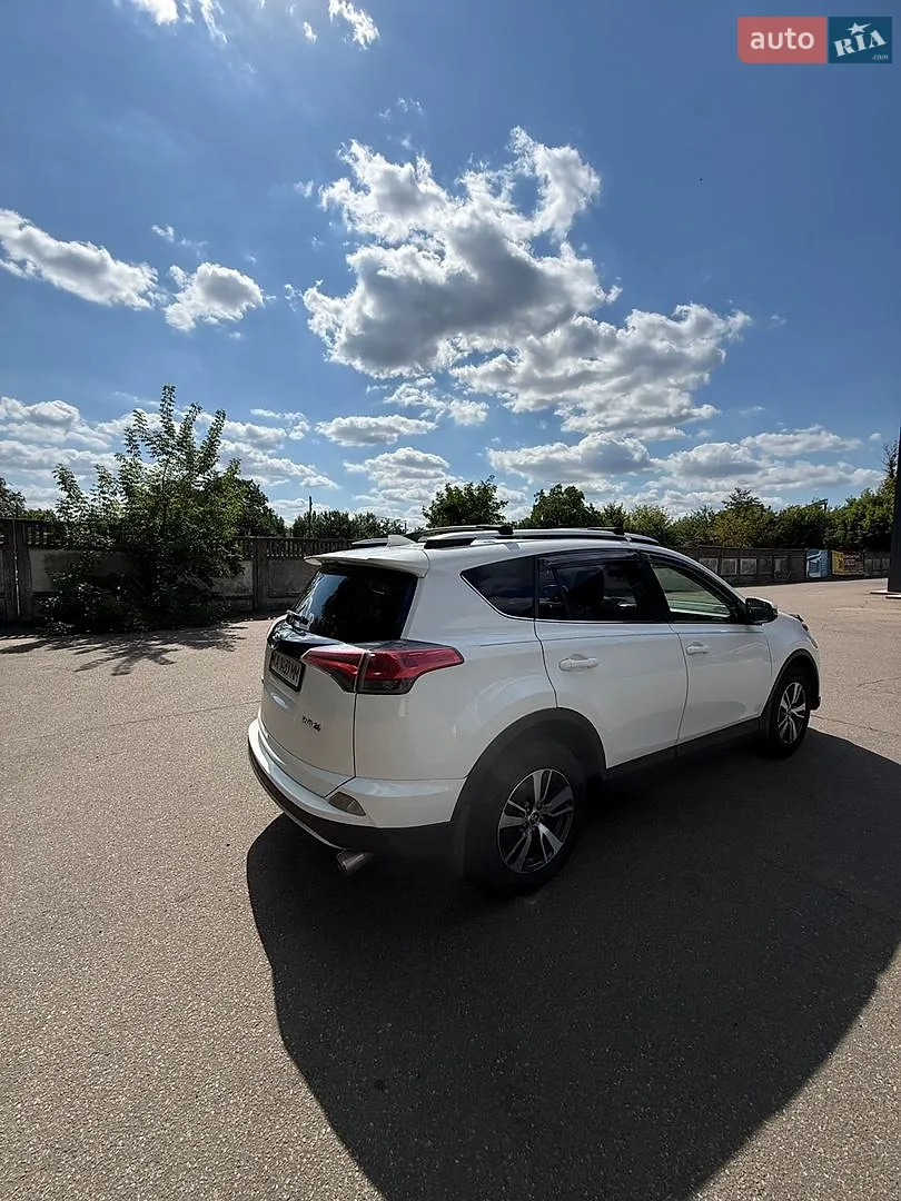 2016 Toyota RAV 4 - мініатюра 3