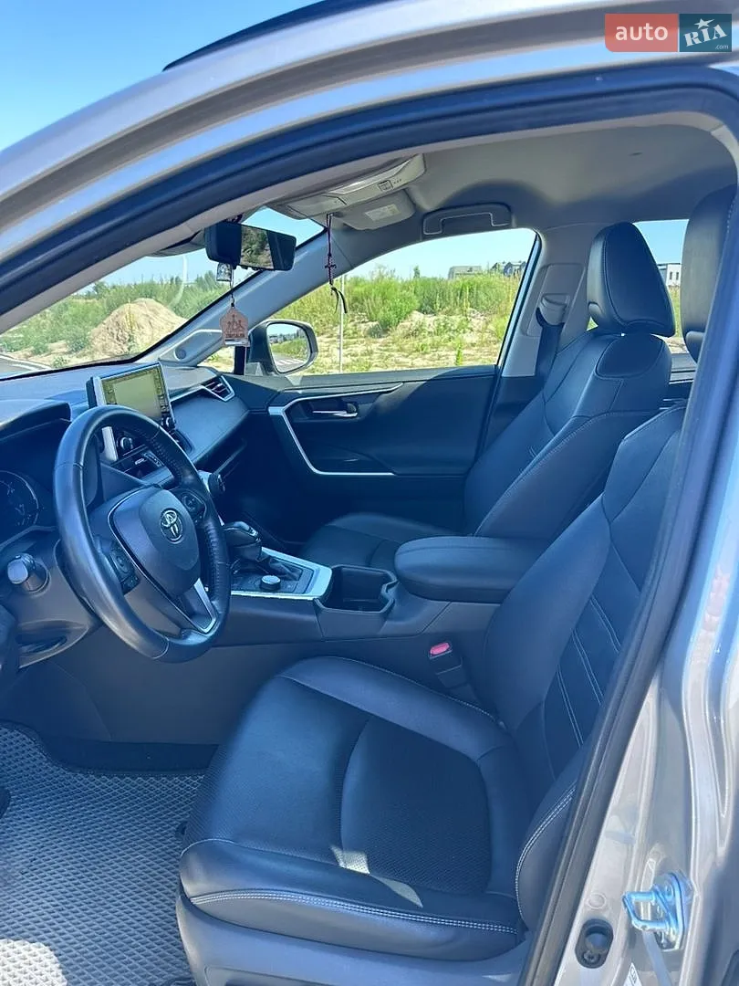 2021 Toyota RAV 4 - мініатюра 22