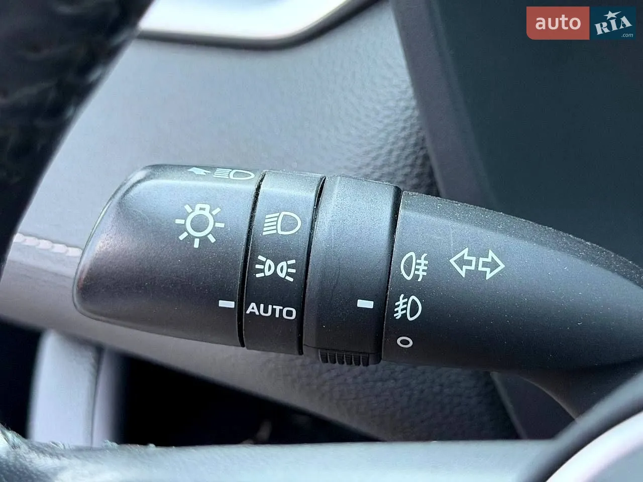 2023 Toyota RAV 4 - мініатюра 33