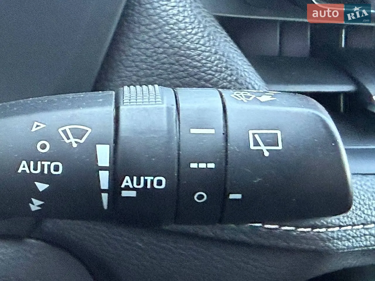 2023 Toyota RAV 4 - мініатюра 34