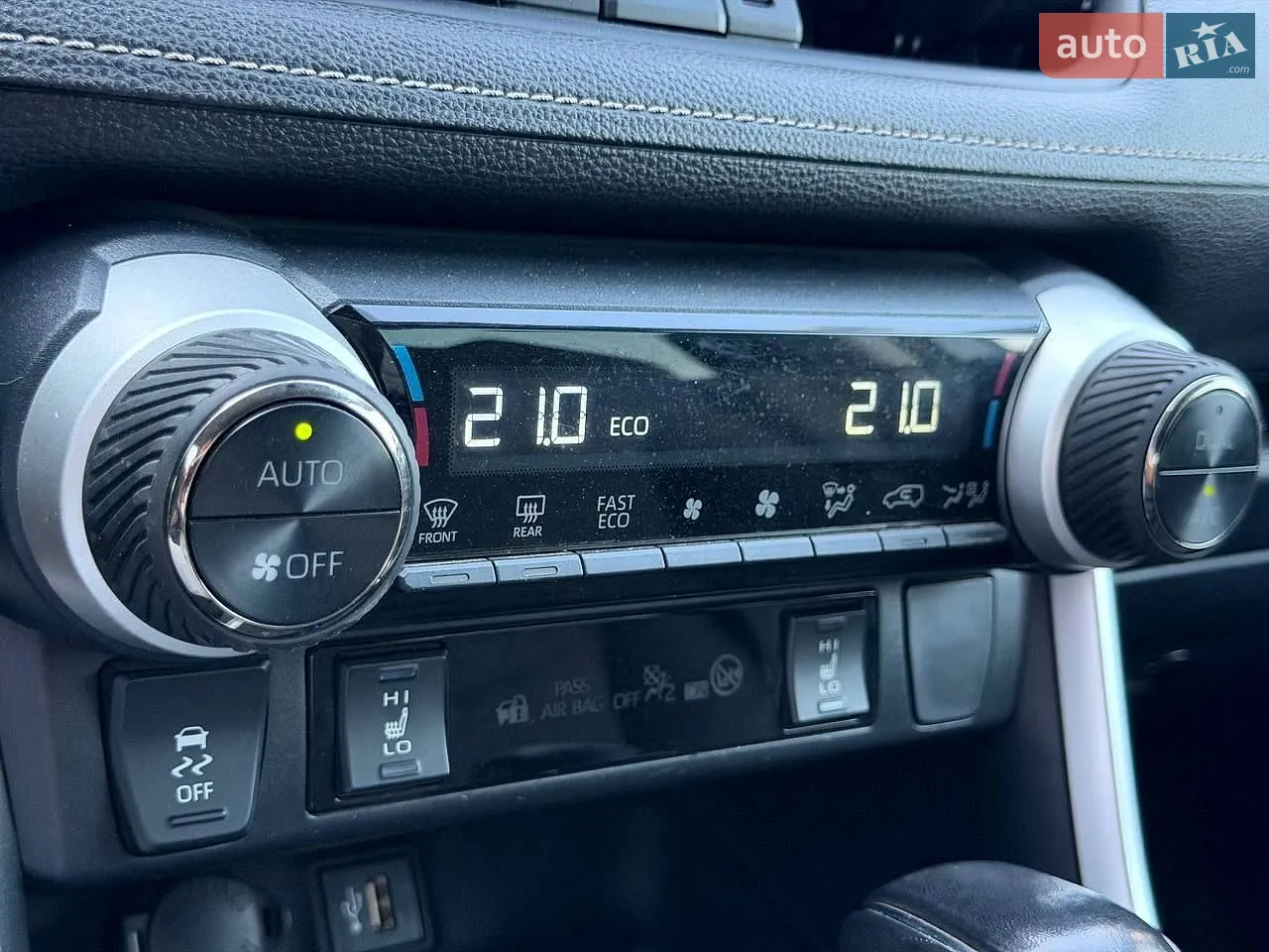 2023 Toyota RAV 4 - мініатюра 37