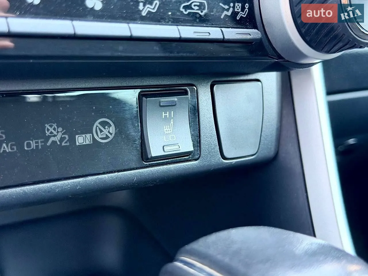 2023 Toyota RAV 4 - мініатюра 40