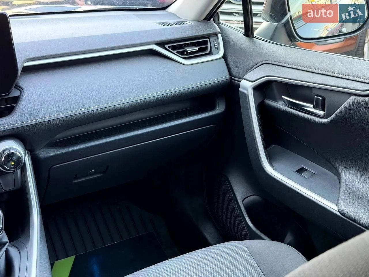2023 Toyota RAV 4 - мініатюра 51