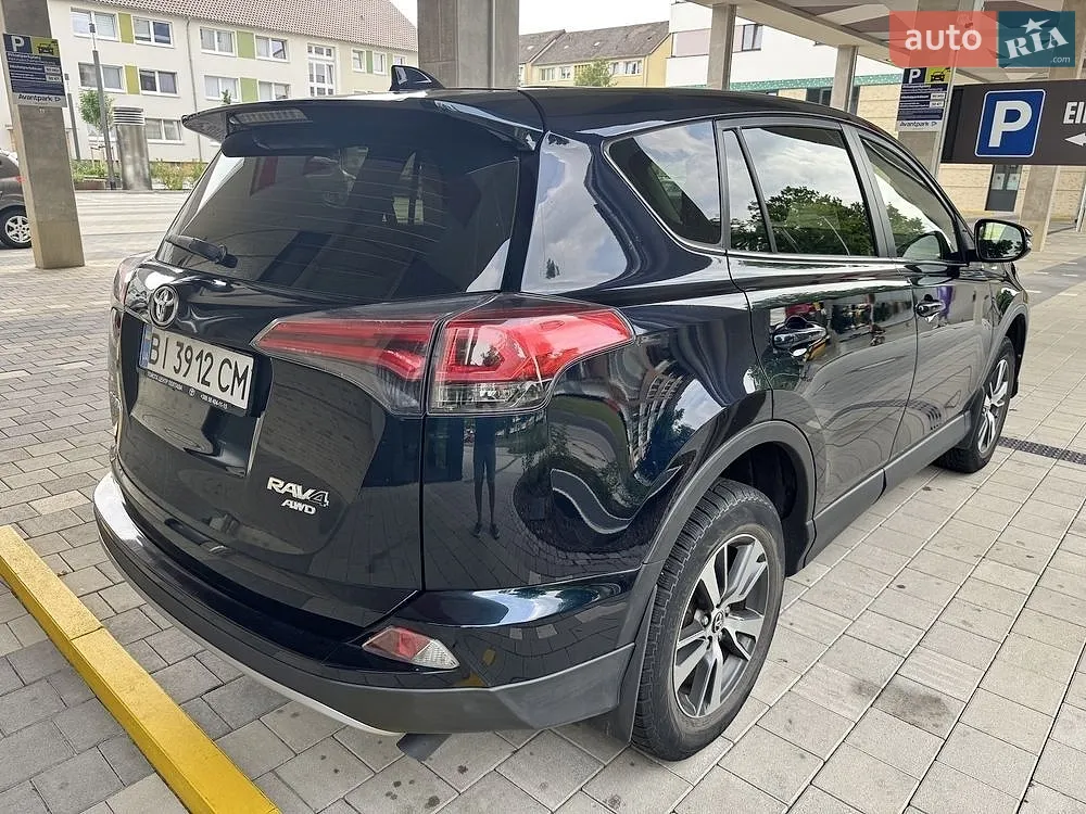 2017 Toyota RAV 4 - мініатюра 12