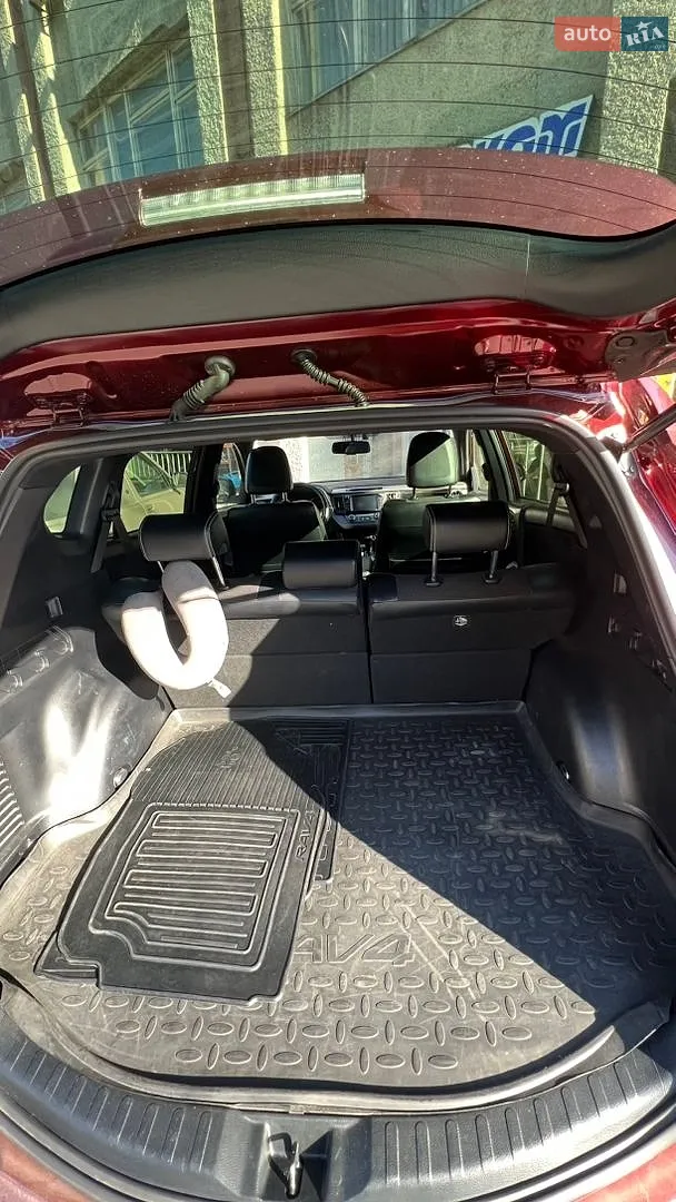2017 Toyota RAV 4 - мініатюра 9