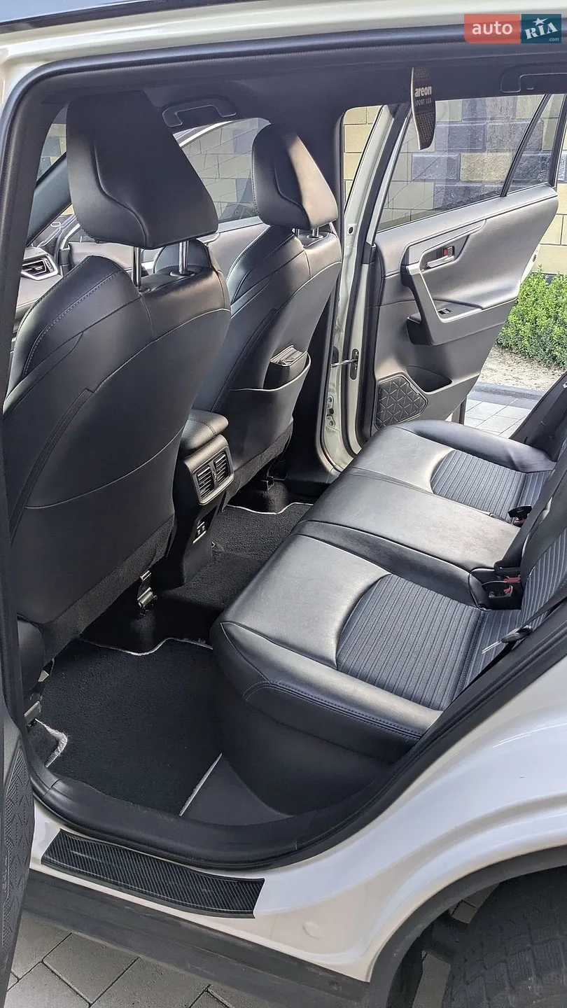 2018 Toyota RAV 4 - мініатюра 27