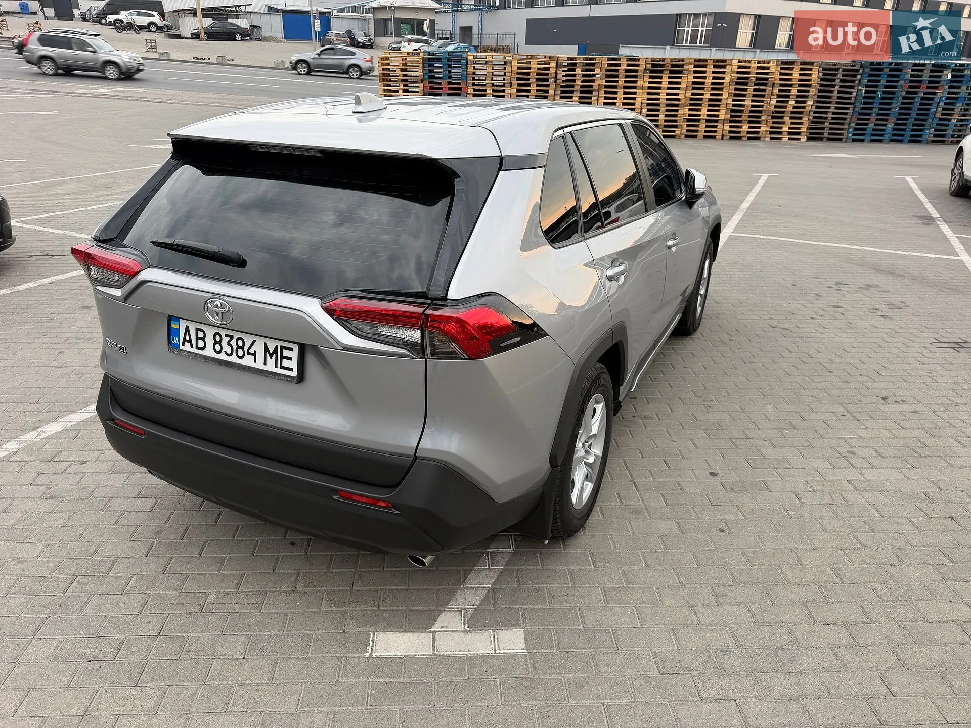 2021 Toyota RAV 4 - мініатюра 5