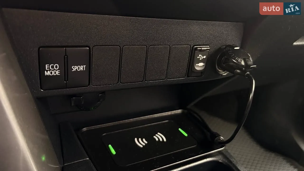 2017 Toyota RAV 4 - мініатюра 22